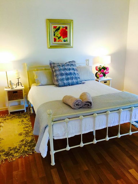 Birchwood Cottage - ACT Tourism 3