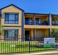 Black Duck - ACT Tourism