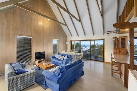 Blue Oar Beach House - ACT Tourism 2