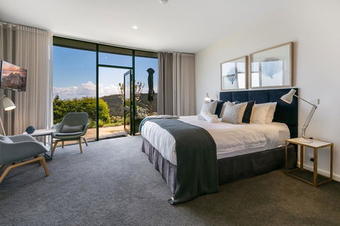 Blue Range Estate Villas - ACT Tourism 1