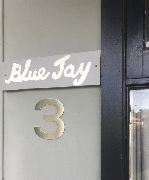 Bluejay Cottage - ACT Tourism 3