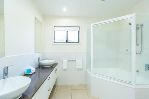 Bluewater 1 Rainbow Shores - ACT Tourism 3