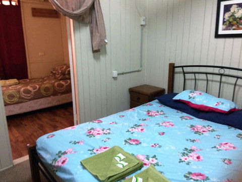 Bluff Hotel - ACT Tourism 0