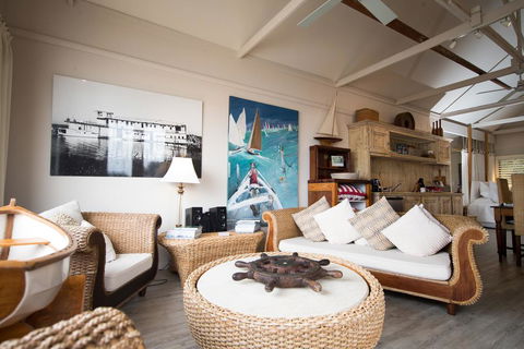 Boathouse - Birks River Retreat - ACT Tourism 1