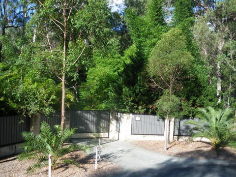 BoBRENE On Tamborine Nude Retreat - Quaint Cottage - ACT Tourism 1
