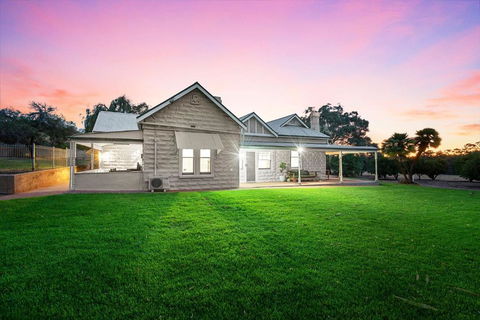 The River Block - ACT Tourism 1