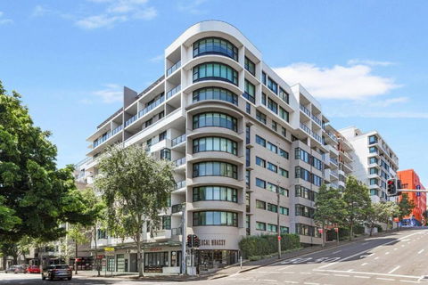 WATT1 - Modern 1 Bedroom Unit In Ultimo - ACT Tourism 3