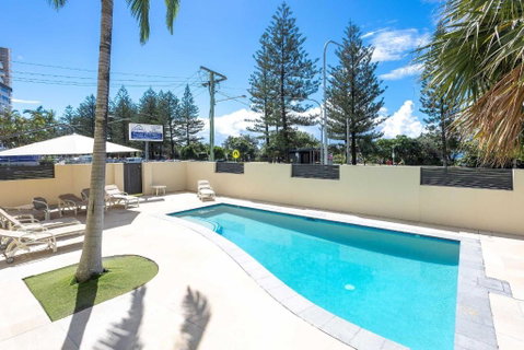 Wyuna Ocean Views In Burleigh - ACT Tourism 1