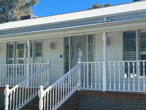 White On Wright - ACT Tourism 2