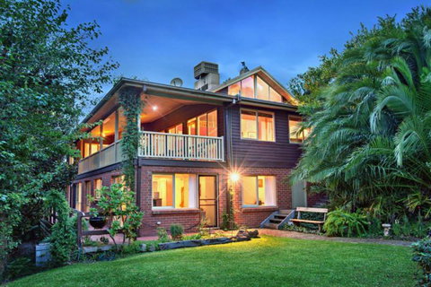 Wildwood Lodge - ACT Tourism 0