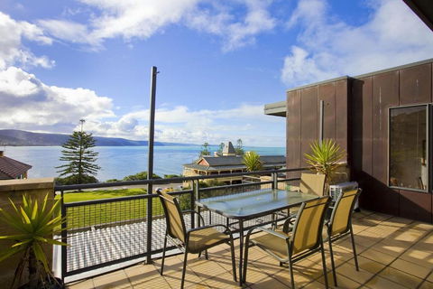 Apartment 35 Pacific Apartments - ACT Tourism 0