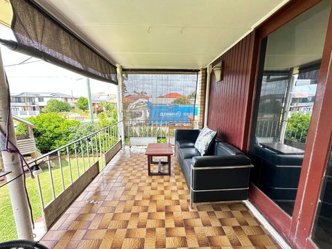 Zen Escape Guest House- Romantic Escape, Cozy Delight, Oasis Suite - ACT Tourism 2