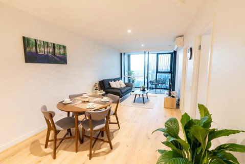 Yarra River View Apartment Room - ACT Tourism 0