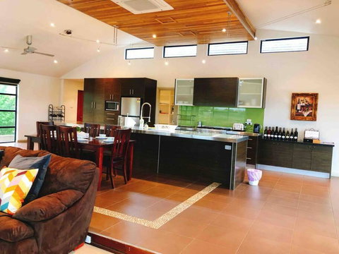 Yarra Valley Badgers Brook Winery House 1 - ACT Tourism 0