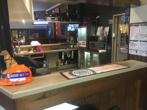 Yarram Commecial Hotel Motel - ACT Tourism 3