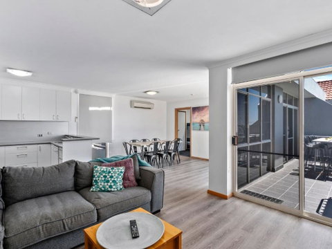 Yarrawonga Lakeside Apartment 44 - ACT Tourism 2