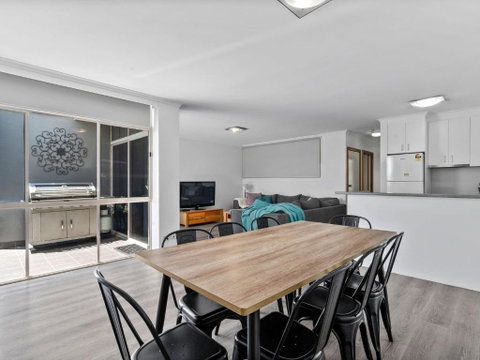 Yarrawonga Lakeside Apartment 44 - ACT Tourism 3