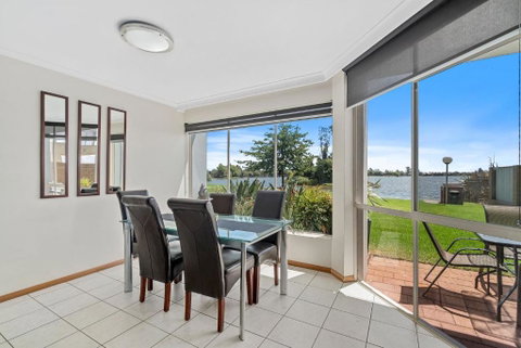 Yarrawonga Lakeside Apartment 49 - ACT Tourism 0