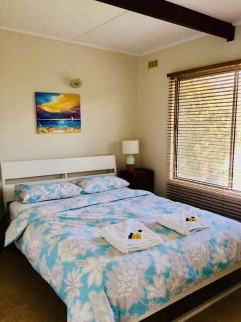 YOLO- Beach-house Views, Near Penguins, Nbn! - ACT Tourism 2