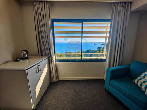 ZEN88 ESPLANADE: Hotel Suite W/ Ocean/Sunset Views - ACT Tourism 2