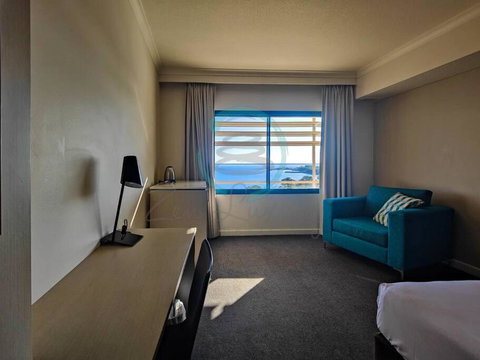 ZEN88 ESPLANADE: Hotel Suite W/ Ocean/Sunset Views - ACT Tourism 3
