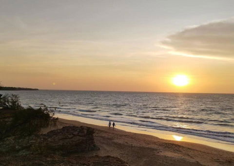 Zenhouse: Prestigous 4-BR Display Home In Muirhead - ACT Tourism 1