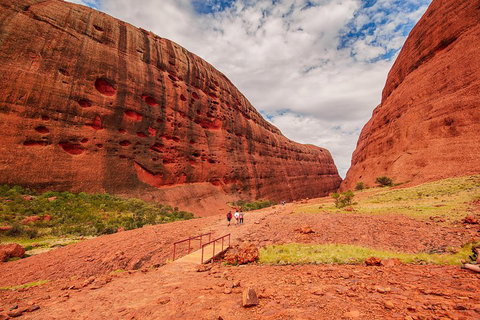 Kata Tjuta Sunrise And Valley Of The Winds Half-Day Trip - ACT Tourism 3