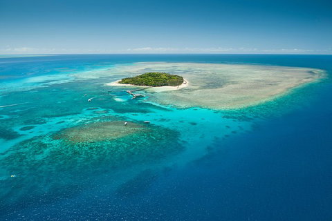 Green Island Day Trip From Cairns - ACT Tourism 3