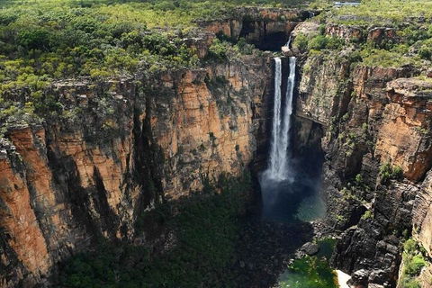 7 Days Darwin, Kakadu National Park, Katherine Gorge Touring Package - ACT Tourism 0