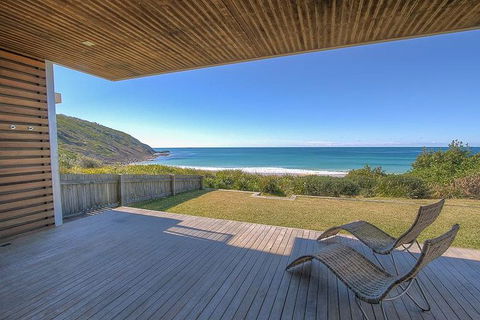 10-Day Surf Adventure From Sydney To Brisbane Including Coffs Harbour, Byron Bay And Gold Coast - ACT Tourism 4