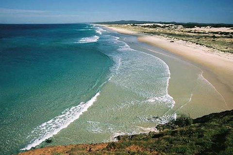 Full-Day Moreton Island 4x4 Sightseeing Tour - ACT Tourism 2