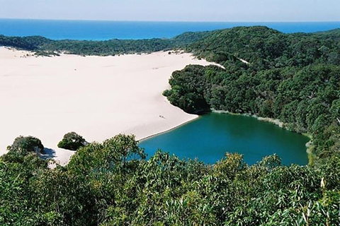 Full-Day Moreton Island 4x4 Sightseeing Tour - ACT Tourism 5