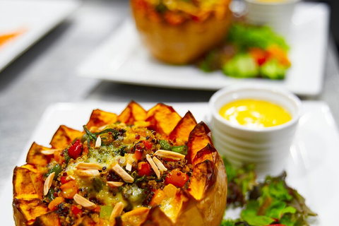 Spirit Of Melbourne Dinner Cruise - ACT Tourism 2