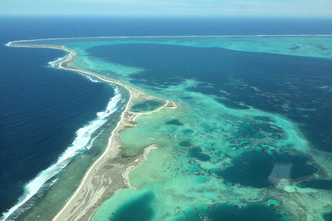 Abrolhos Islands Scenic Flight & Snorkel Adventure From Perth - ACT Tourism 2