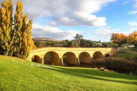 4-Day Fabulous Tasmania Tour: Wineglass Bay, Port Arthur, Devils & Bruny Island - ACT Tourism 1