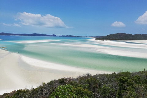 2-Night Whitsundays Sailing Cruise Incl. Whitehaven Beach & Great Barrier Reef - ACT Tourism 1