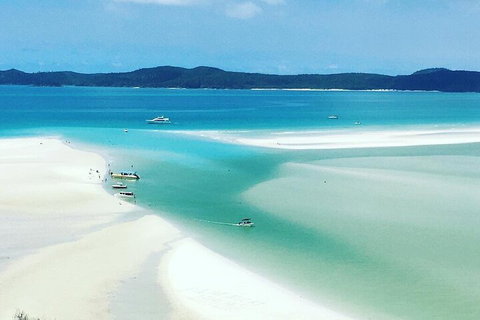 2-Night Whitsundays Sailing Cruise Incl. Whitehaven Beach & Great Barrier Reef - ACT Tourism 5