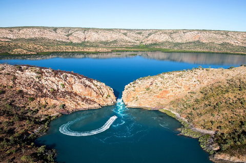 Buccaneer Explorer - ACT Tourism 4