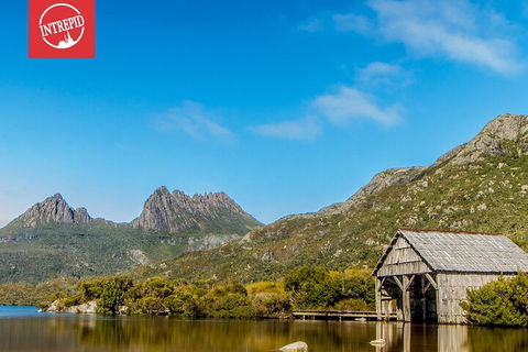 6 Day Trek The Cradle Mountain Overland Track - ACT Tourism 1