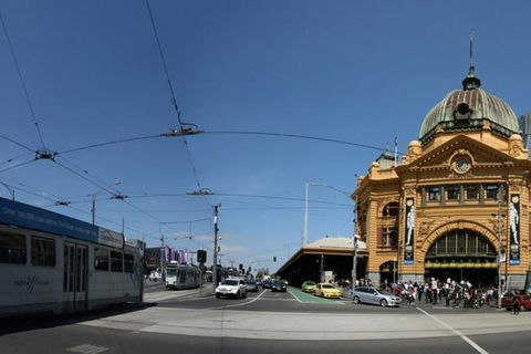Central Melbourne Walking Tour - ACT Tourism 2
