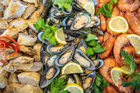 Dinner Buffet Cruise On The Gold Coast - ACT Tourism 1