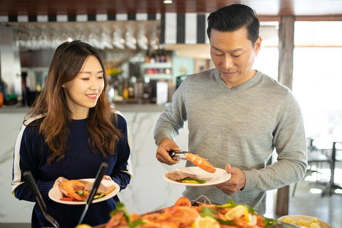 Dinner Buffet Cruise On The Gold Coast - ACT Tourism 2