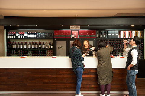 Penfolds Barossa Valley: Make Your Own Wine - ACT Tourism 1