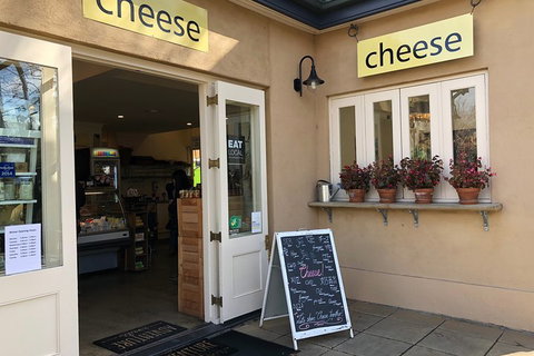 Small Group Adelaide Hills And Hahndorf Hideaway Tour From Adelaide - ACT Tourism 0