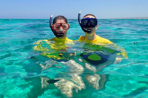 Lagoon Explorer - Ningaloo Reef Full-Day Kayaking And Snorkeling Adventure - ACT Tourism 4