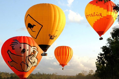 Natural Bridge & Springbrook Waterfalls Tour + Hot Air Balloon With Breakfast - ACT Tourism 0