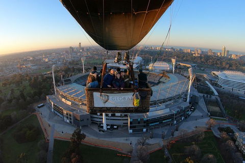 Melbourne Balloon Flight At Sunrise - ACT Tourism 4
