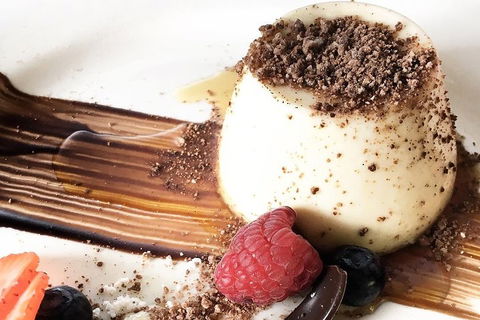 Deluxe Winery Tour To Tamborine Mountain, Includes Gourmet Two Course Lunch - ACT Tourism 3