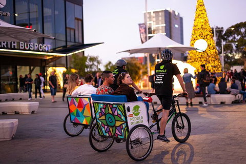 Christmas Lights Rickshaw Tour In Perth - ACT Tourism 5