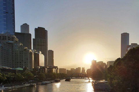 Melbourne After Dark 2-hour Walking Tour - ACT Tourism 4